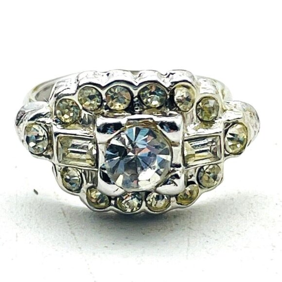 Unbranded Jewelry - Rhinestone Cluster Dinner Ring Silver Tone Glam Bling Sparkle Holiday Party